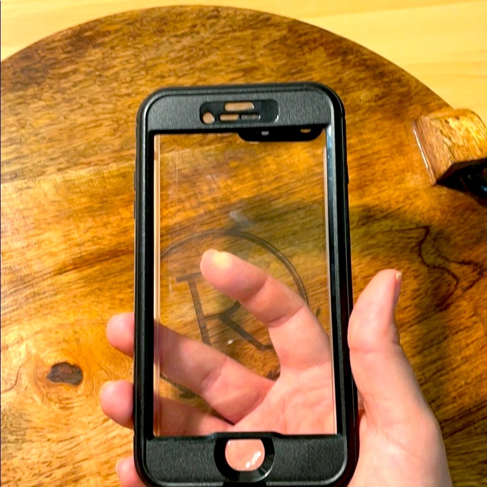 iPhone 8 Plus Lifeproof Nuud case!